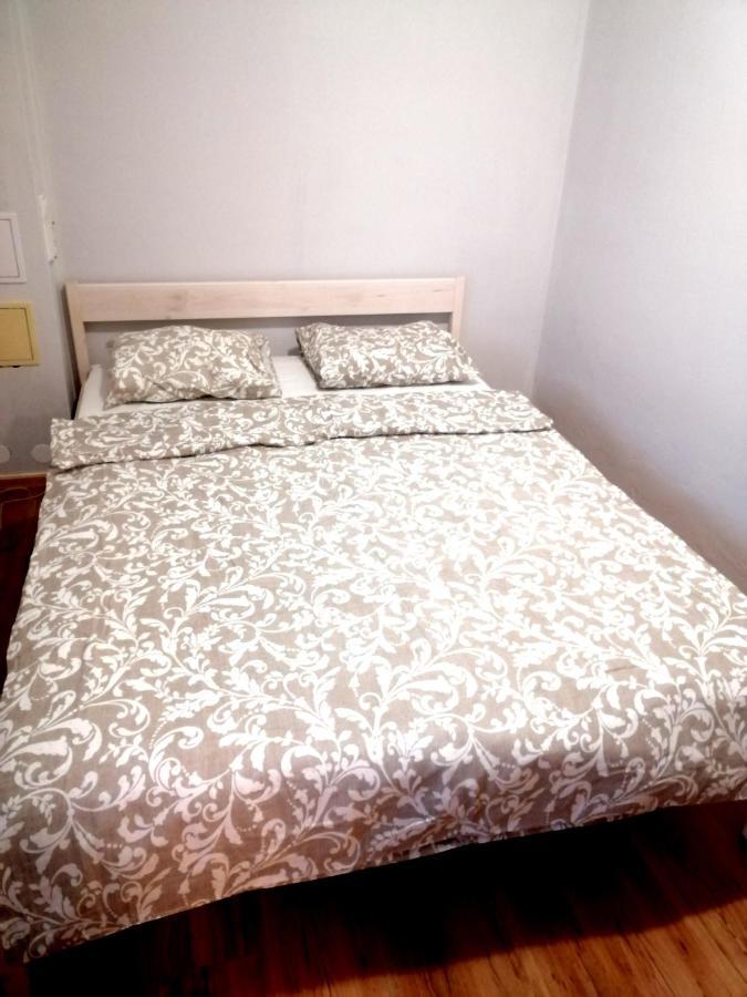 Apartmaji Renc Apartment *